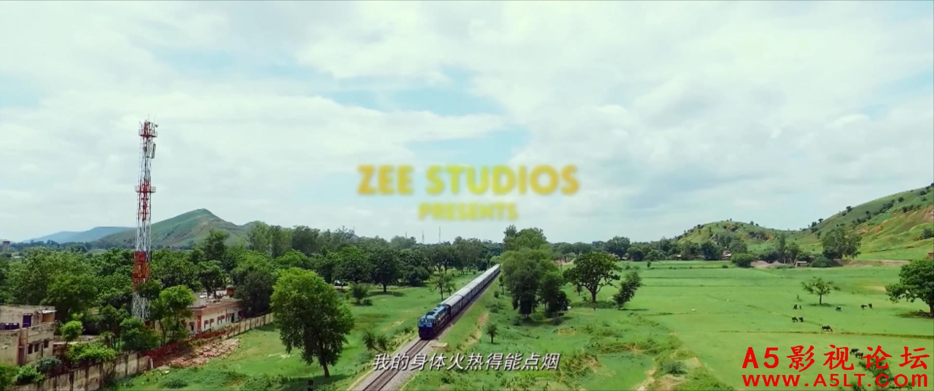 Secret Superstar 2017 Hindi 1080p WEBRip x264 AAC_20180311234531.JPG