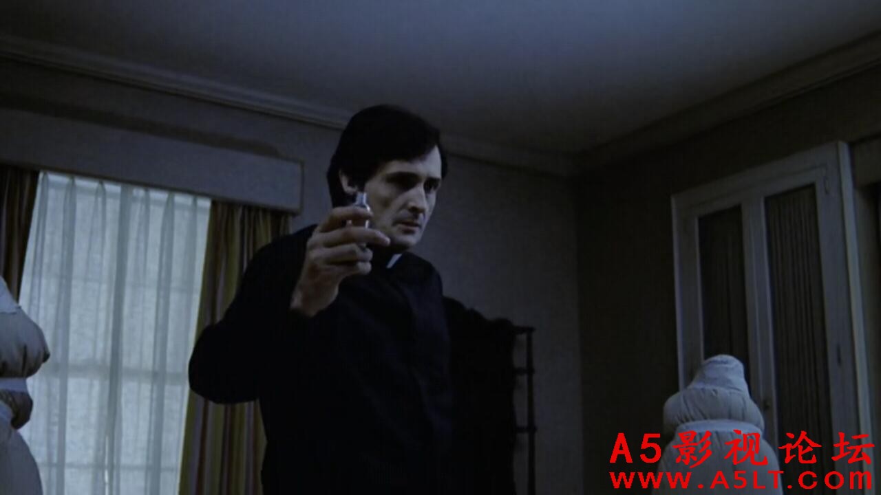 [欧美] [驱魔人][1973][蓝光修复/MKV/983.08MB][英语中字][百度云]