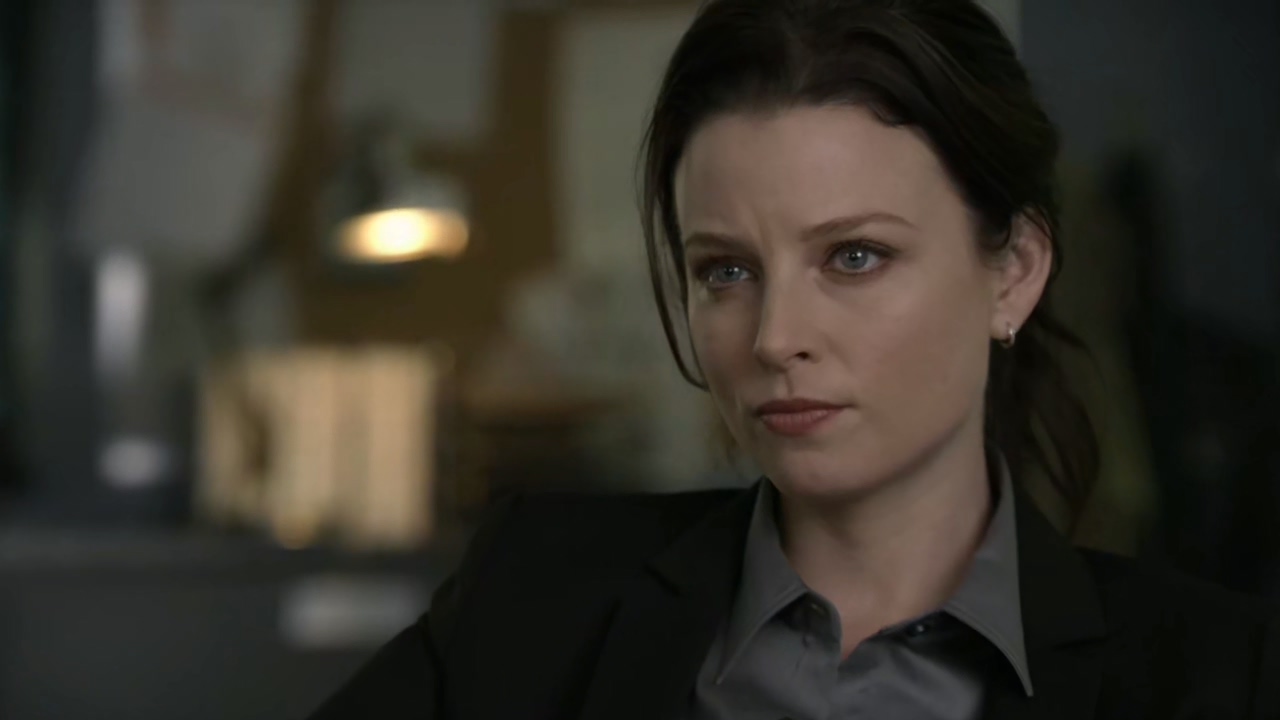 Continuum.S01E04.WEB-DL.720p.2ch.x265.[S-Less].mkv_001036.963.jpg