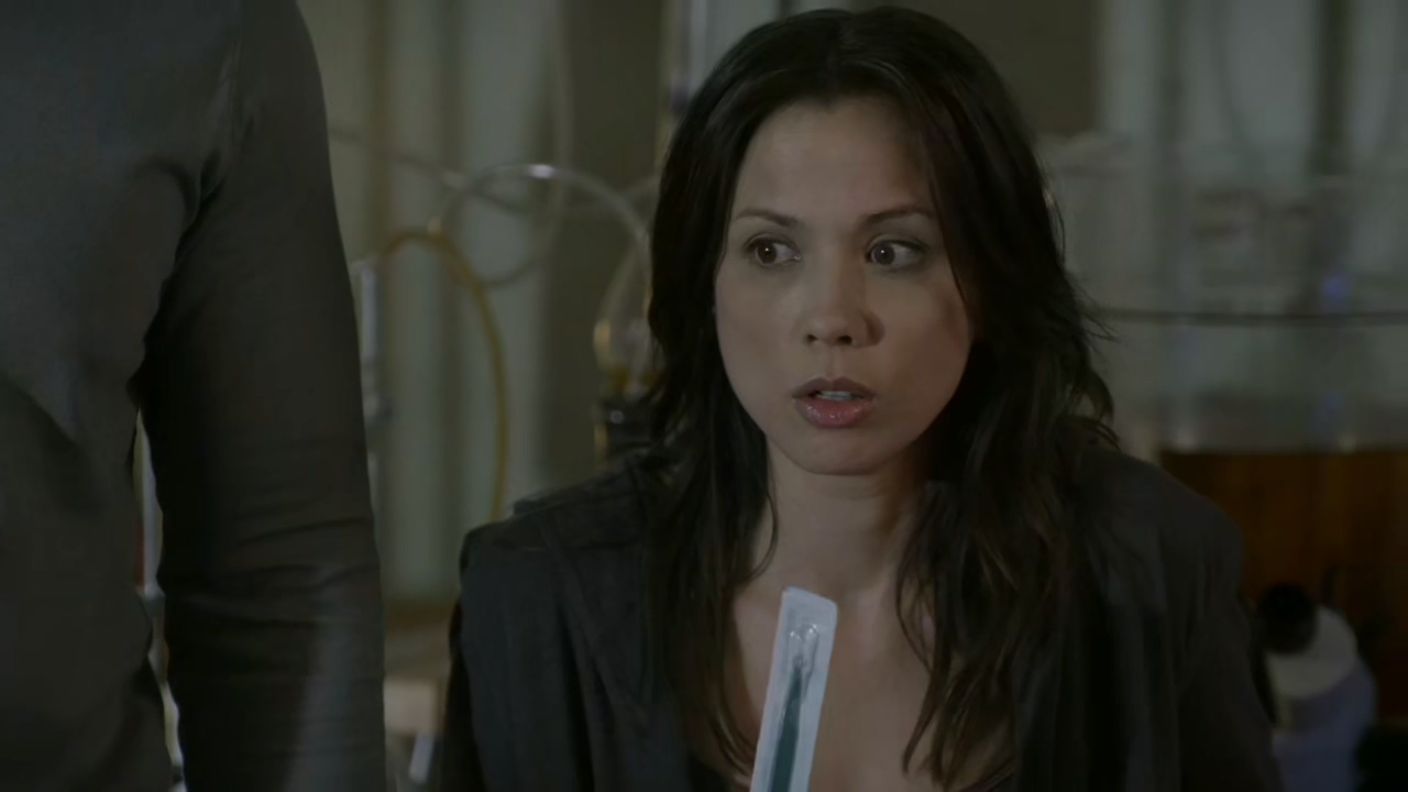 Continuum.S01E05.WEB-DL.720p.2ch.x265.[S-Less].mkv_001335.658.jpg