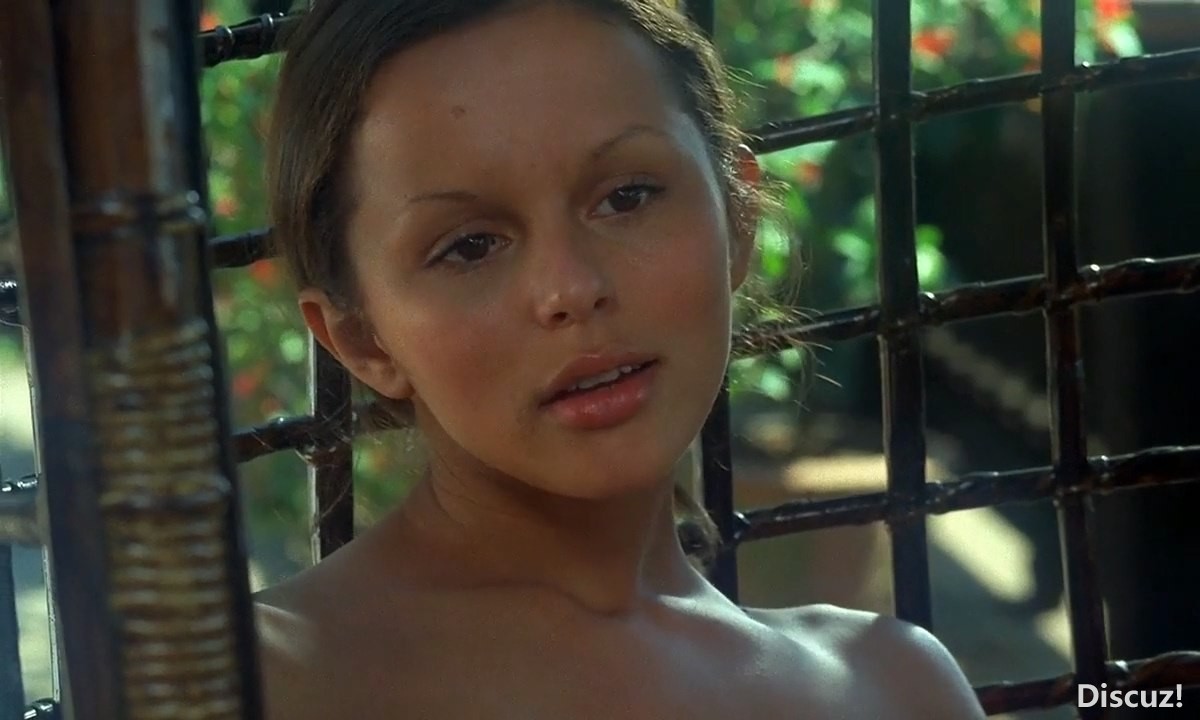 Emmanuelle (1974) BRRip 720p x264 [Dual Audio][DTS][French   English]--prisak~~{.jpg