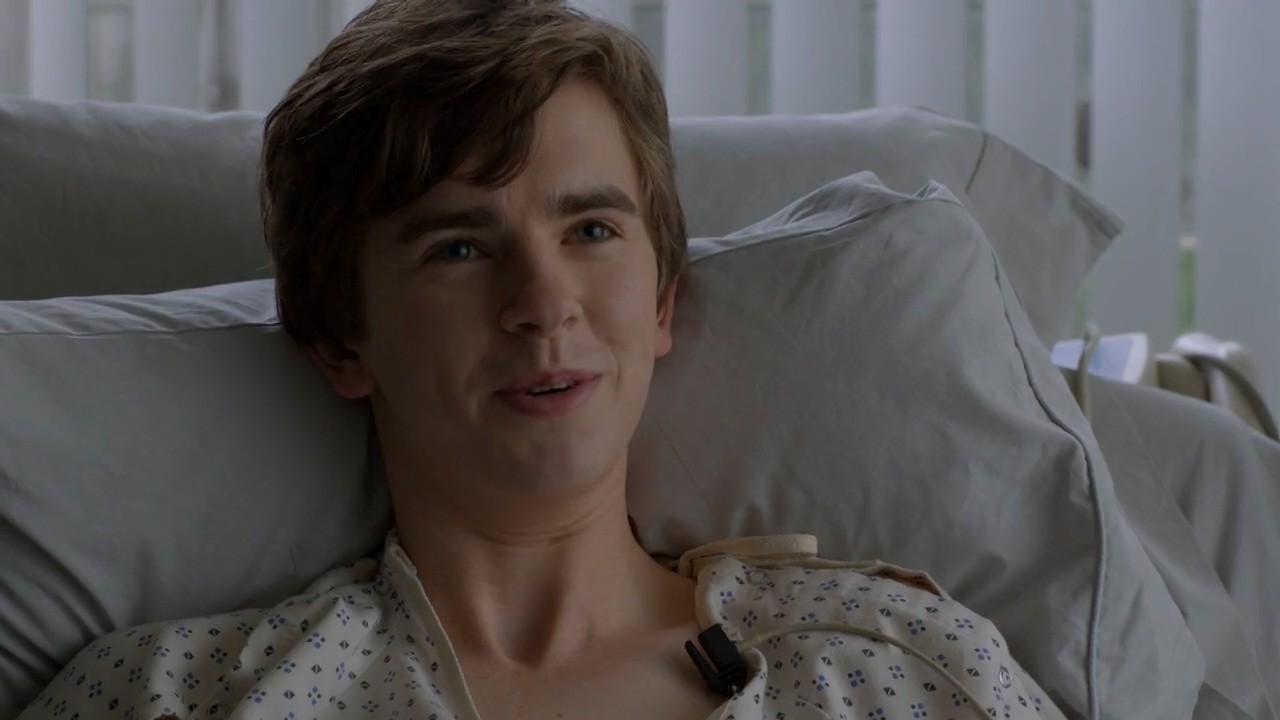 贝茨旅馆.Bates.Motel.S01.E03.br720p.299mb-PaHe.in.mkv_000841.607.jpg