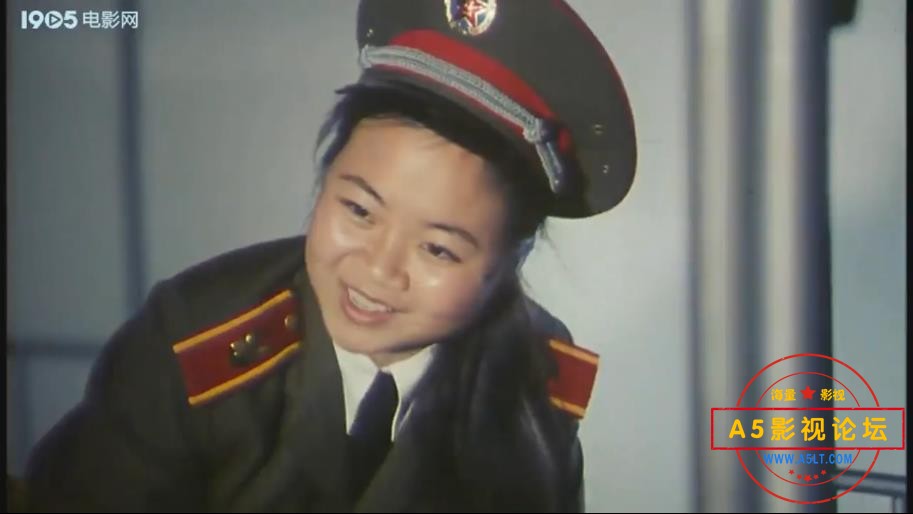 [老电影][穿校官服的小兵][百度云网盘资源下载][720P高清MKV/600M][1985年][唐茜/俞嘉/梅红]
