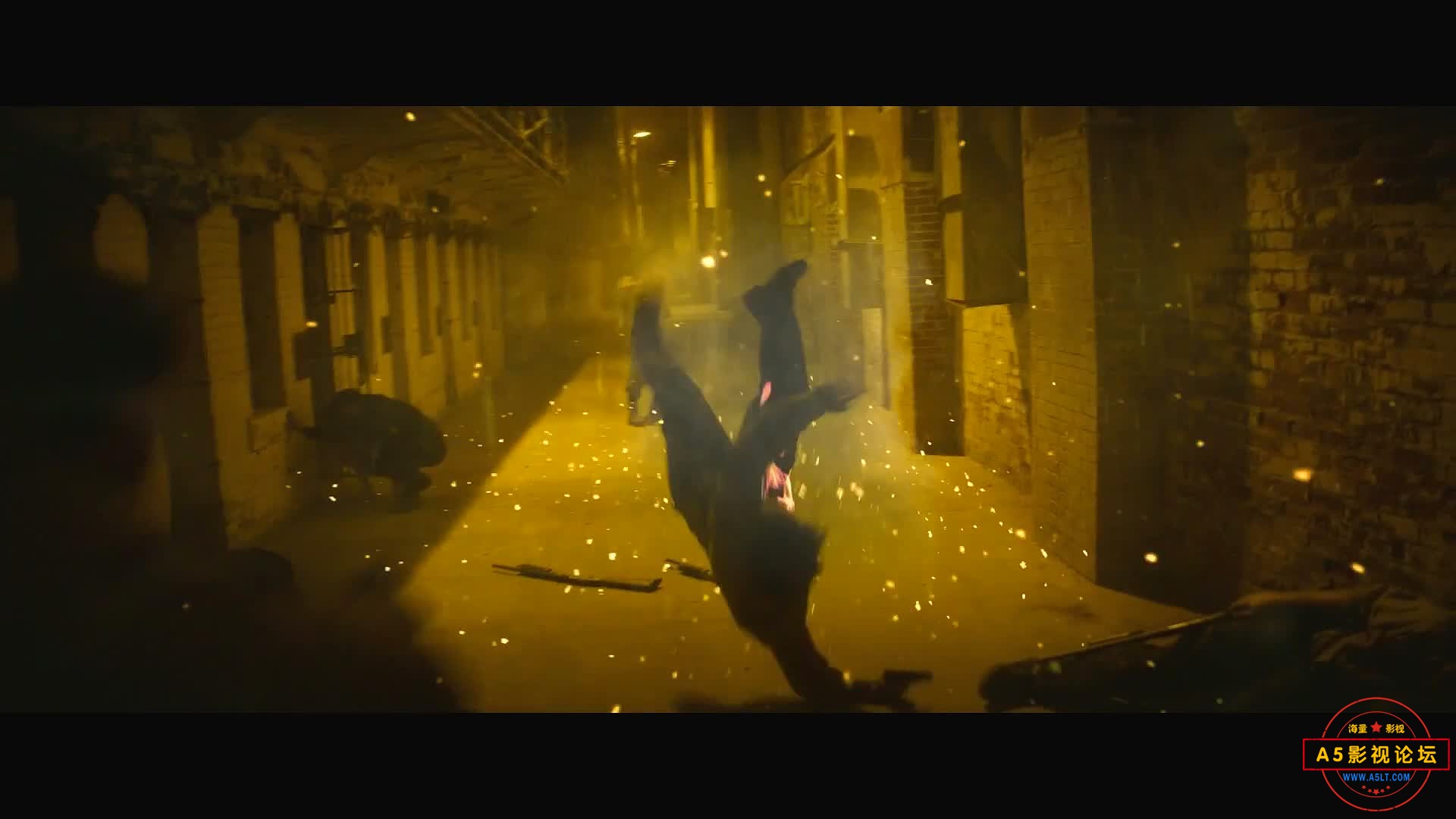 【美国】【金蝉脱壳3：恶魔车站】【2019年】【百度网盘】【1080P-2.44G】【英语中英双字】【西尔维斯特·史 ...