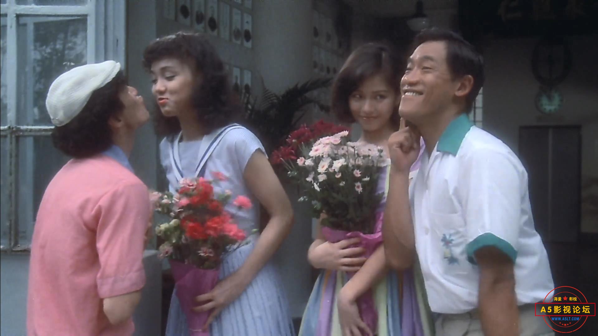 难兄难弟 1982 国粤双语中字.mkv_20201006_175126757.jpg