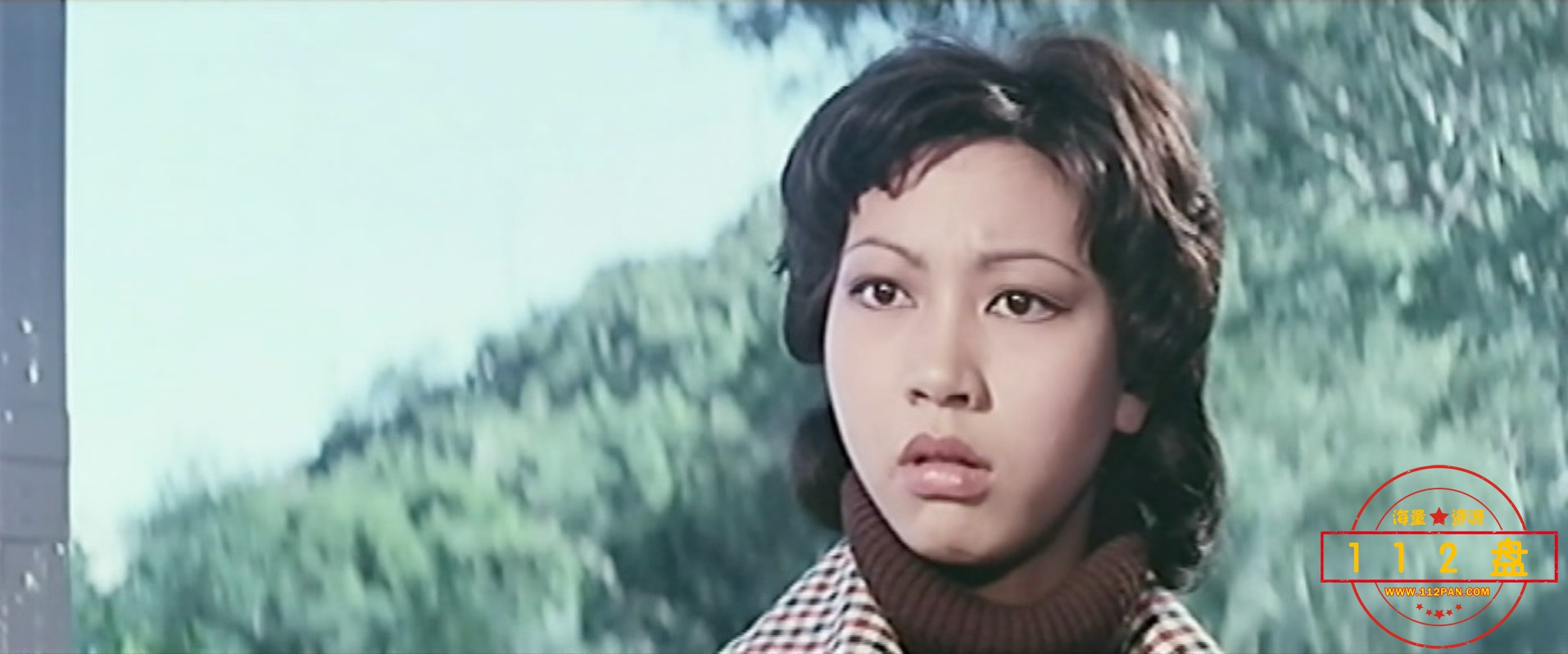 女警察.Rumble.in.Hong.Kong.1973.CHINESE.1080p.WEBRip.x265-VXT.mkv_20210301_175655.421.jpg
