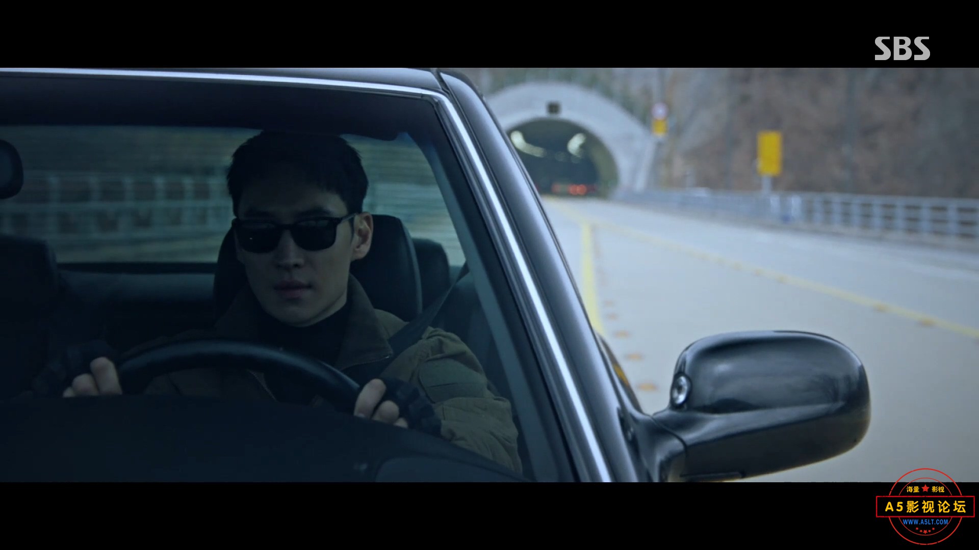 Taxi.Driver.S01E01.1080p.WEB-DL.H264.AAC-AppleTor.mp4_20220115_192703.118.jpg