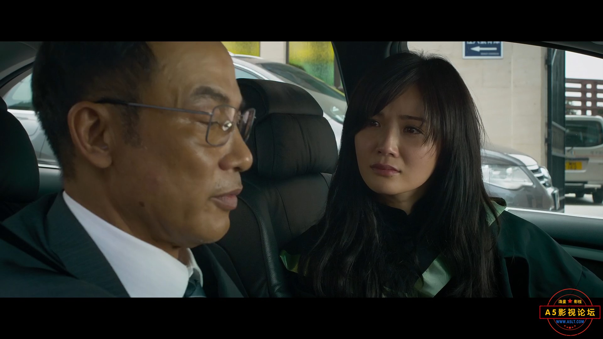 雏妓1080p.国粤双语中字-00_56_25-2022_03_01_17_40_34.jpg