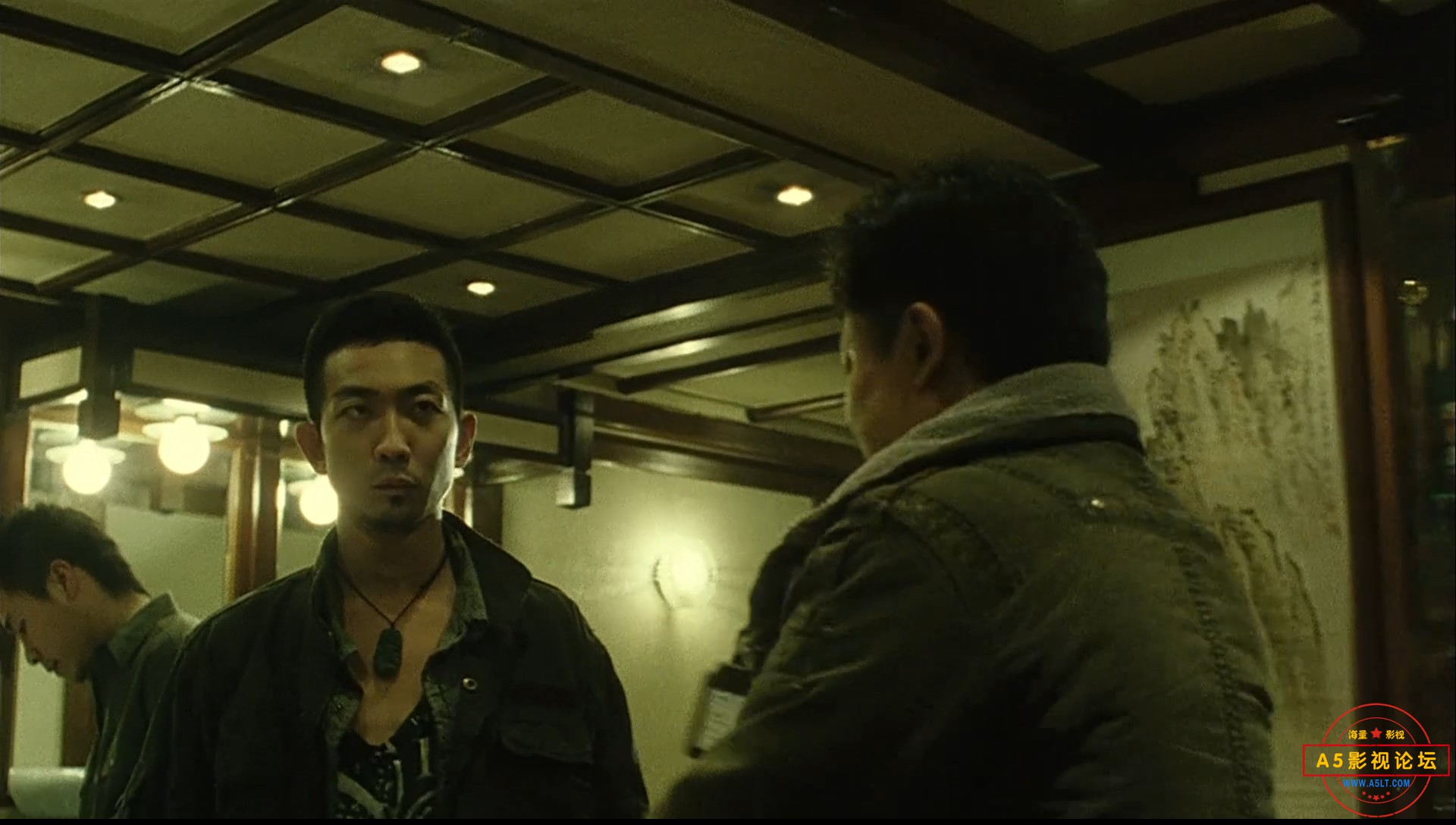 狗咬狗.1080P.国语中字-00_08_43-2022_03_23_18_51_26.jpg