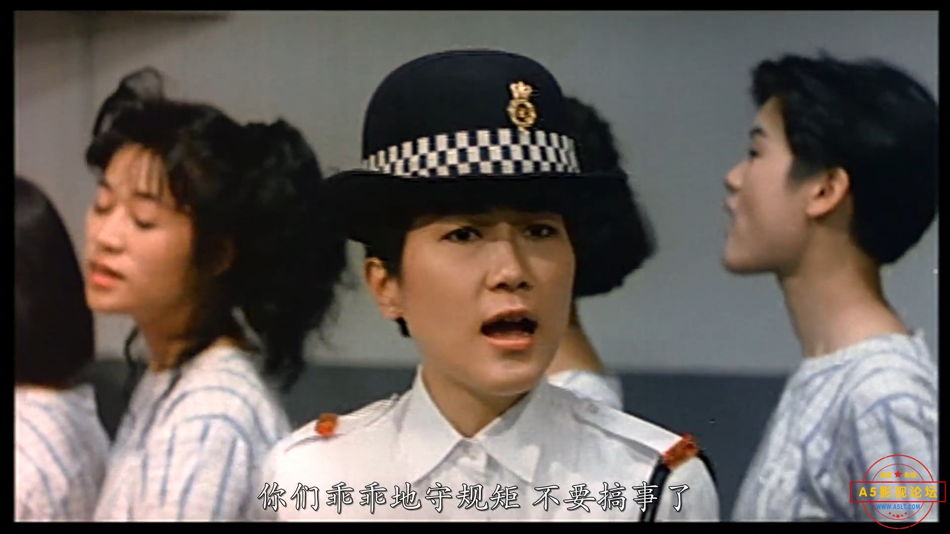 监狱不设防.无删减版1080P.国粤双语.中字-00_26_35-2022_03_24_17_04_52.jpg