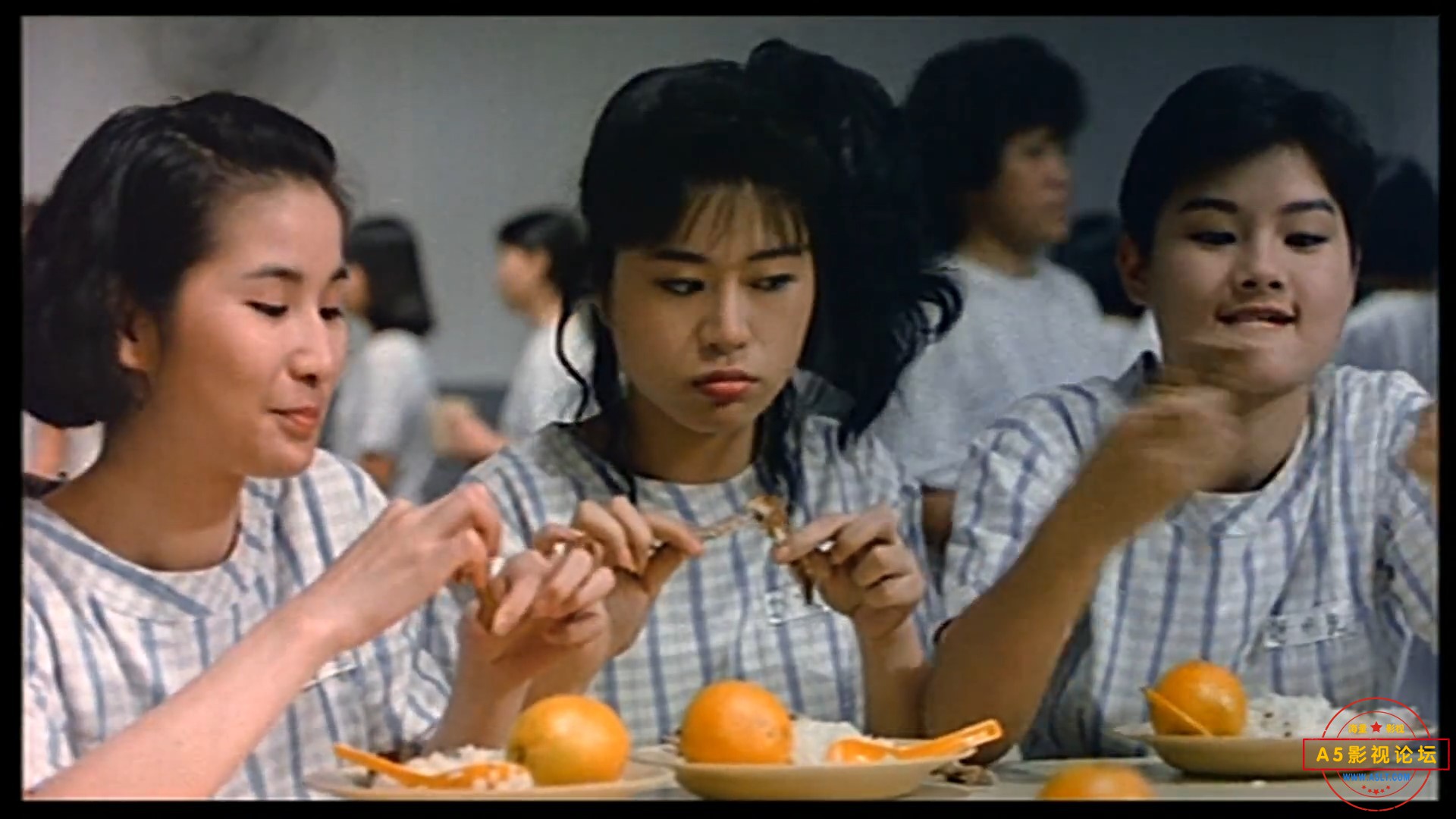 监狱不设防.无删减版1080P.国粤双语.中字-00_27_37-2022_03_24_17_02_59.jpg