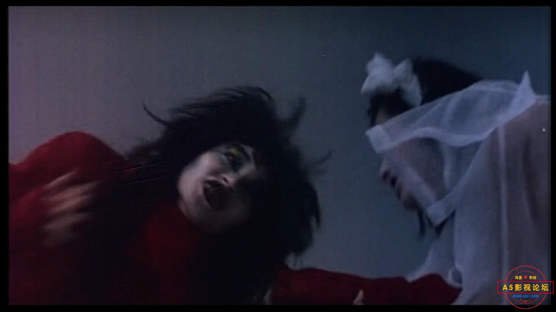 监狱不设防.无删减版1080P.国粤双语.中字-01_18_10-2022_03_24_17_04_19.jpg