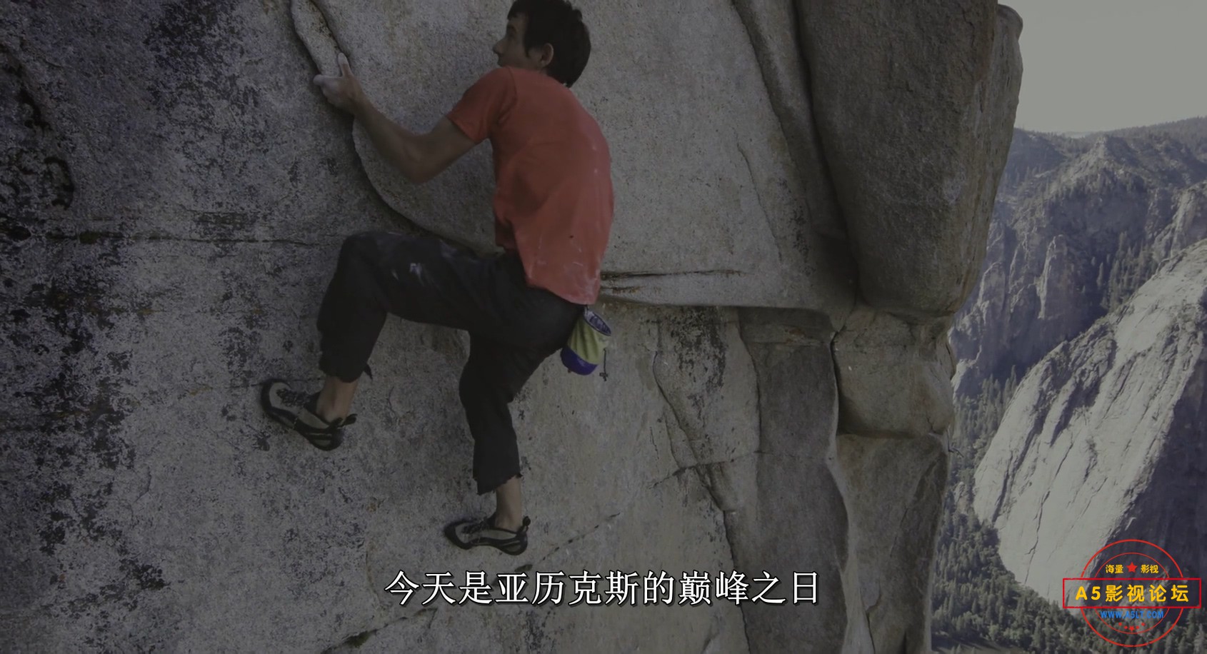 徒手攀岩_x264.mp4_20220424_083715.790.jpg