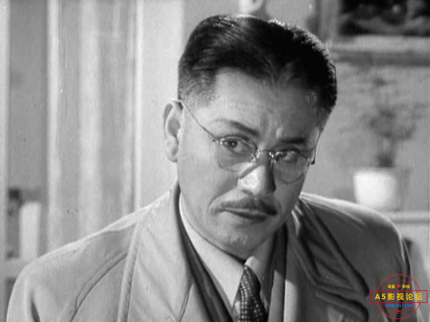 寂静的山林（1957）.mkv_20220612_180002.111.jpg