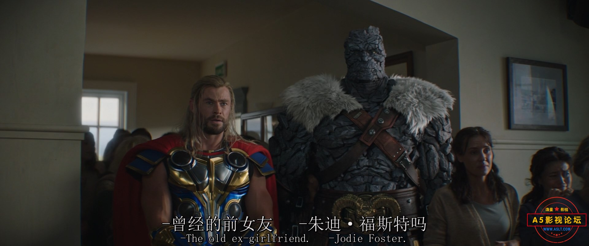 2022.1080p.Bluray.DTS-HD.MA.7.1.X264-EVO.mkv_snapshot_00.39.18.702.jpg
