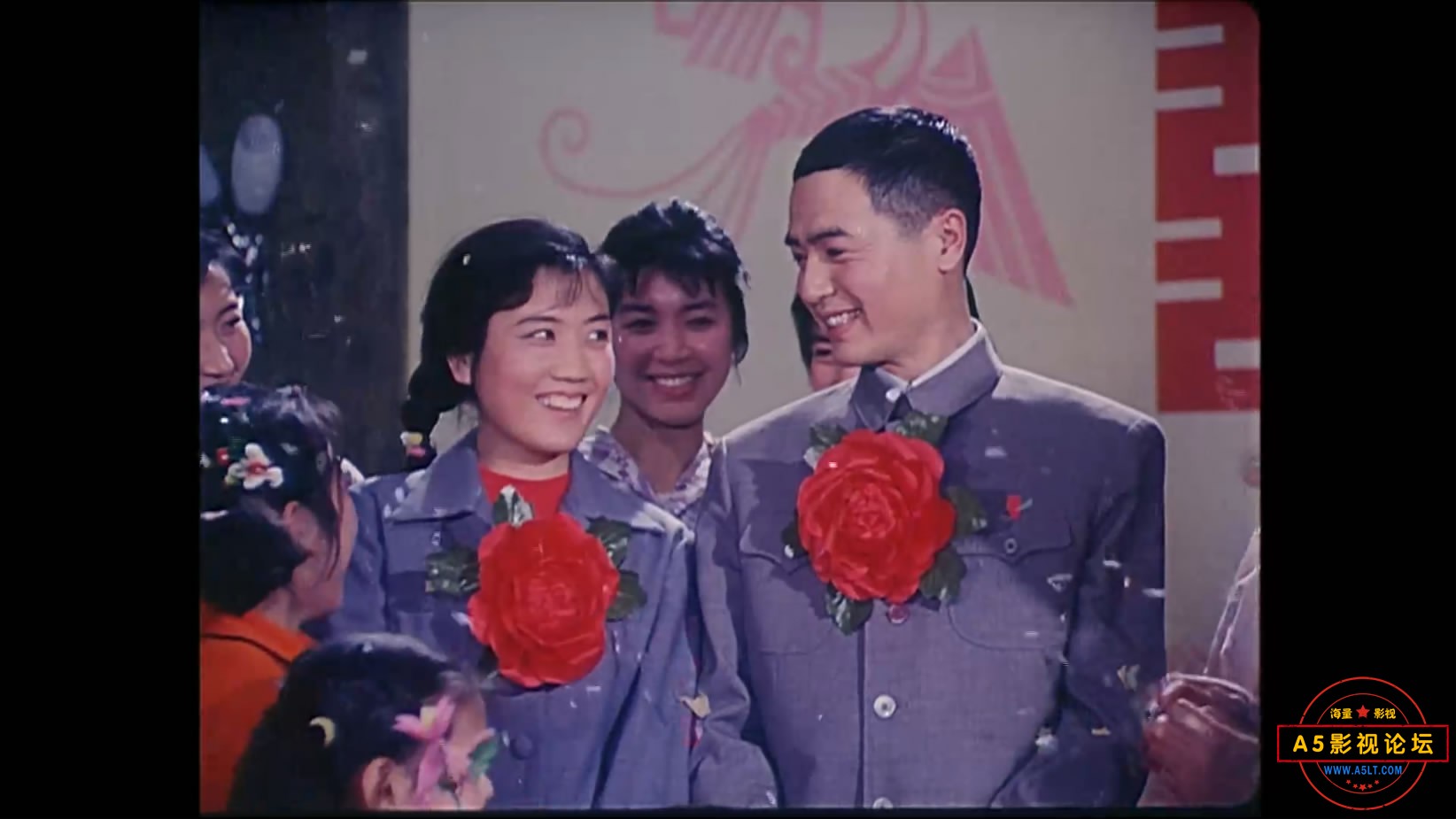 《甜蜜的事业》（北影1979）[01_24_59][20221203-112718-0].JPG