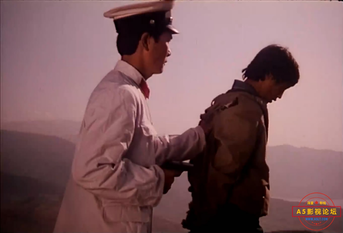 《峨眉飞盗》（峨影1985）W[01_22_12][20221203-223849-0].JPG