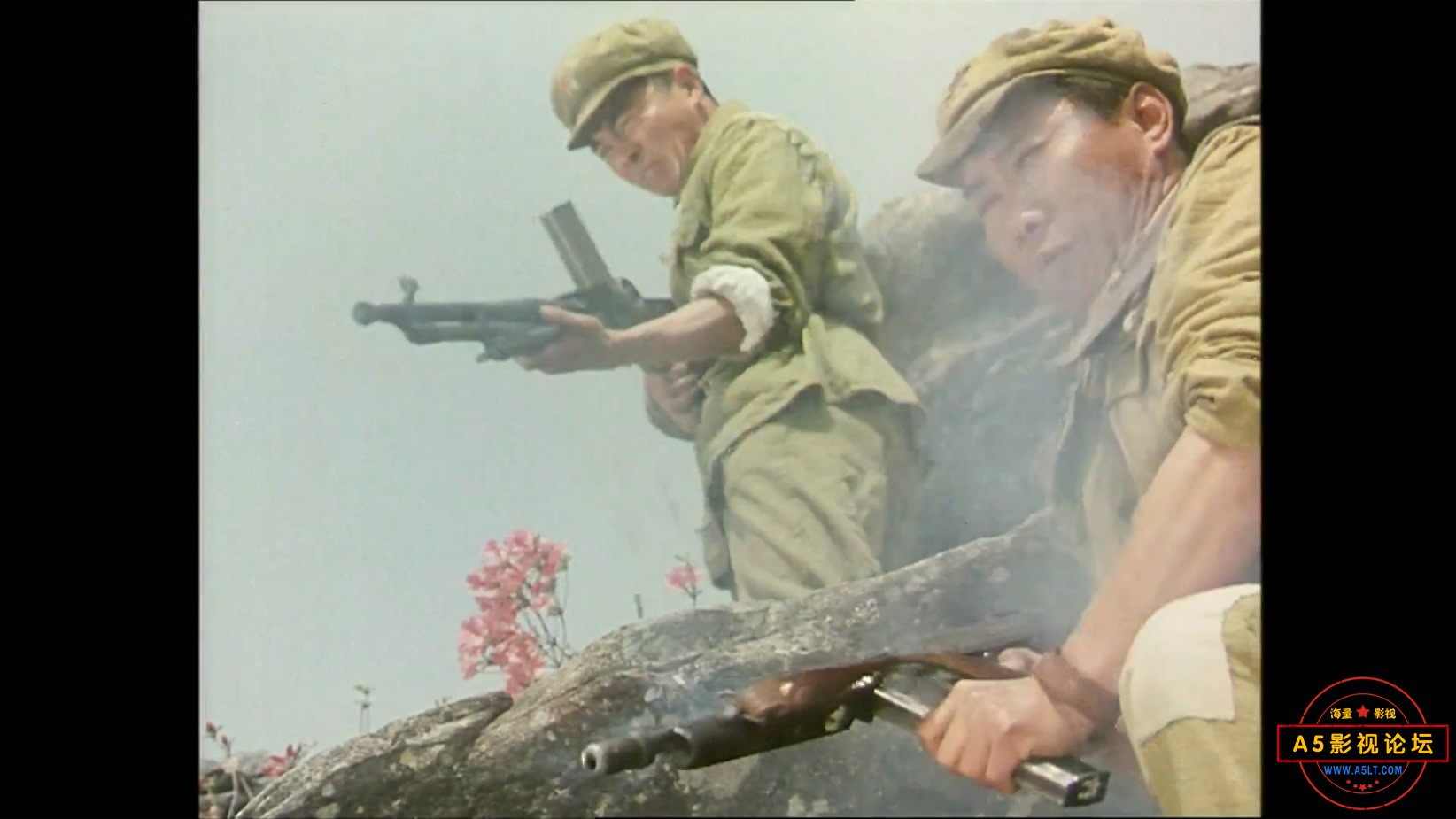 《挺进中原》（峨影1979）W[01_24_58][20221204-104952-0].JPG