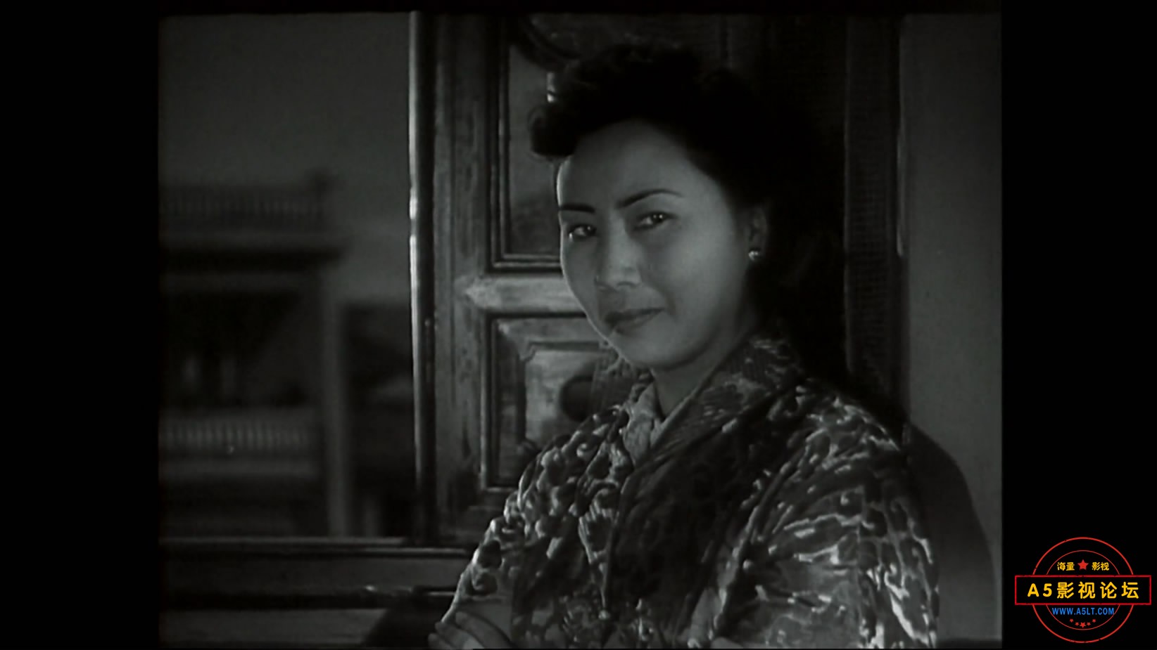 《羊城暗哨》（海燕1957）W[00_28_27][20221204-124917-0].JPG