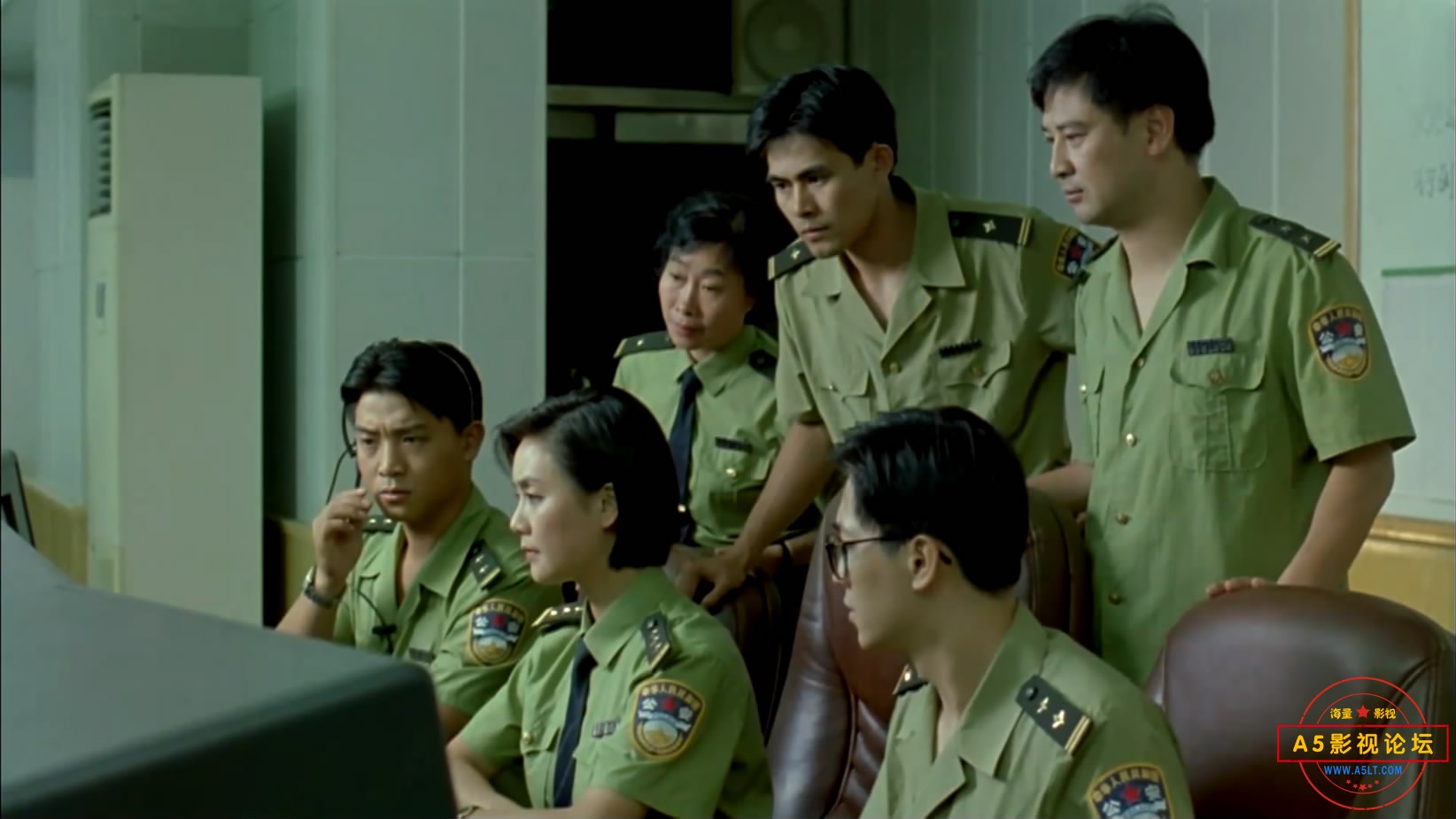 《神警天降》（珠影1998）W[01_17_07][20221204-152722-2].JPG