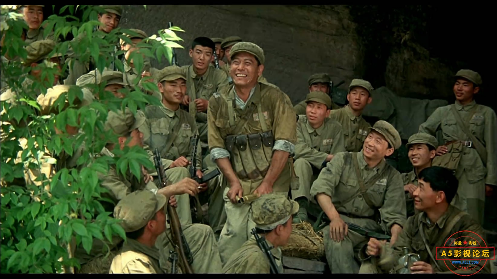 《战地之星》（八一1983）W[00_10_40][20221204-210555-4].JPG