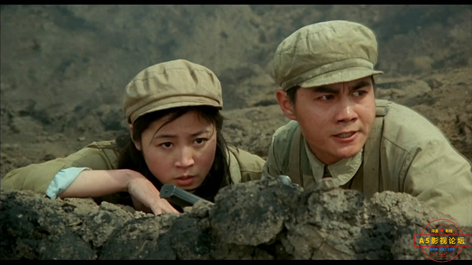 《战地之星》（八一1983）W[00_13_10][20221204-210611-6].JPG
