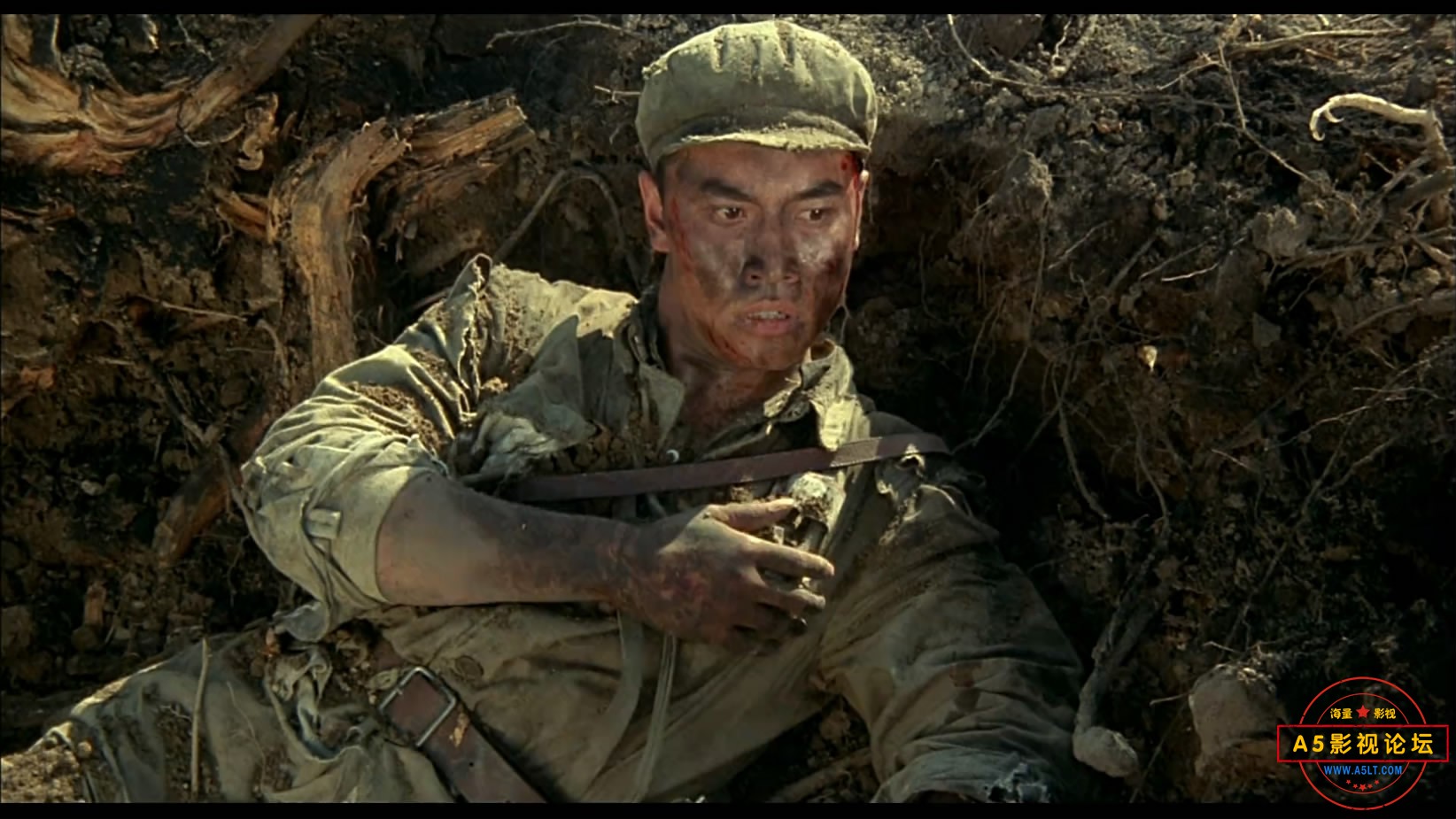 《战地之星》（八一1983）W[01_16_57][20221204-211145-2].JPG