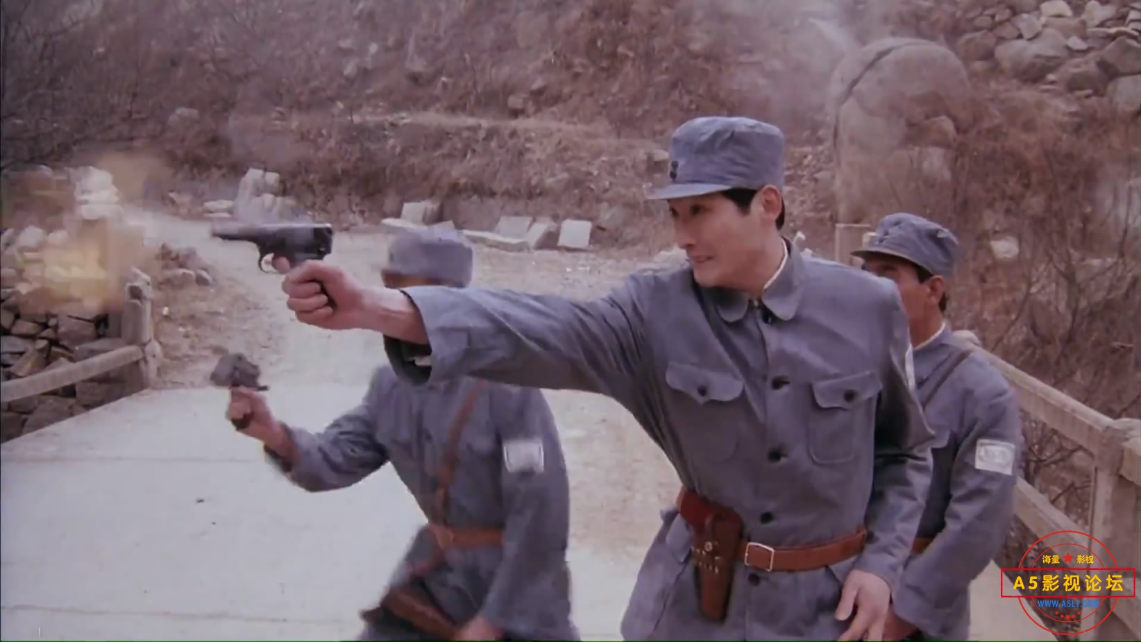 《梅花公馆》（长影1993）W[00_00_46][20221205-084810-1].JPG