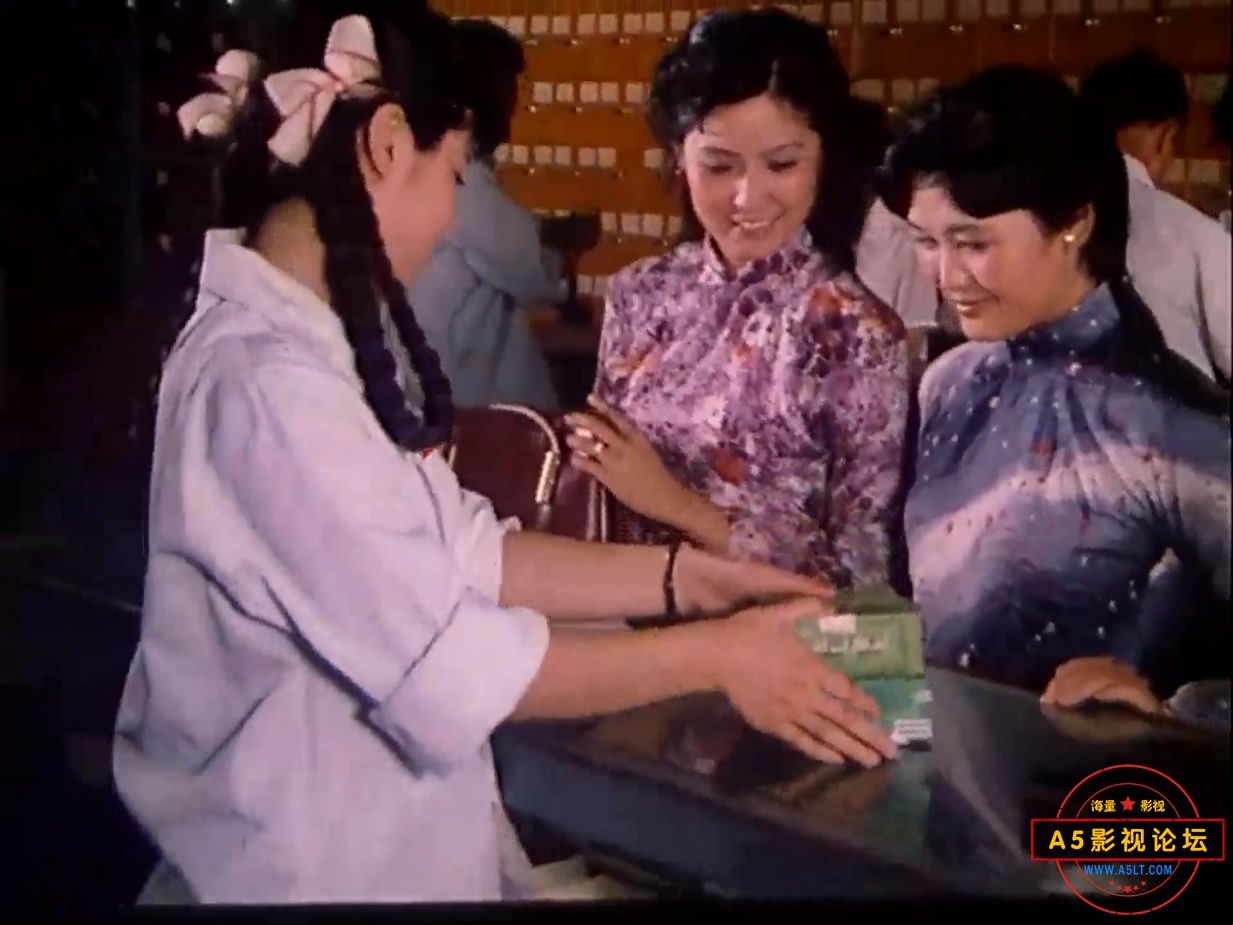 《不该凋谢的玫瑰》（广西198[00_27_07][20221205-153108-0].JPG