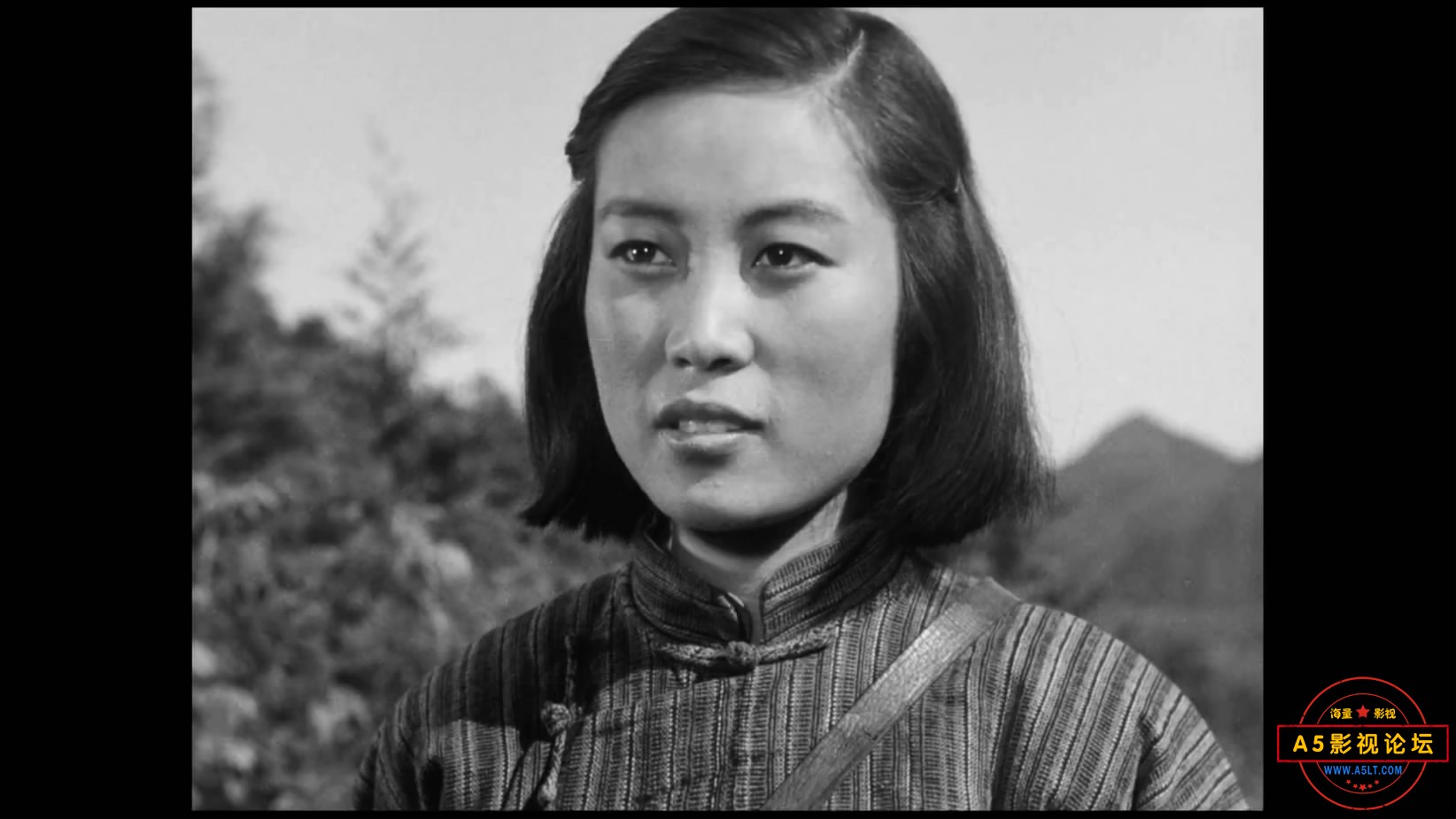 《渡江侦察记》（上影1954）[00_45_15][20221205-170059-9].JPG