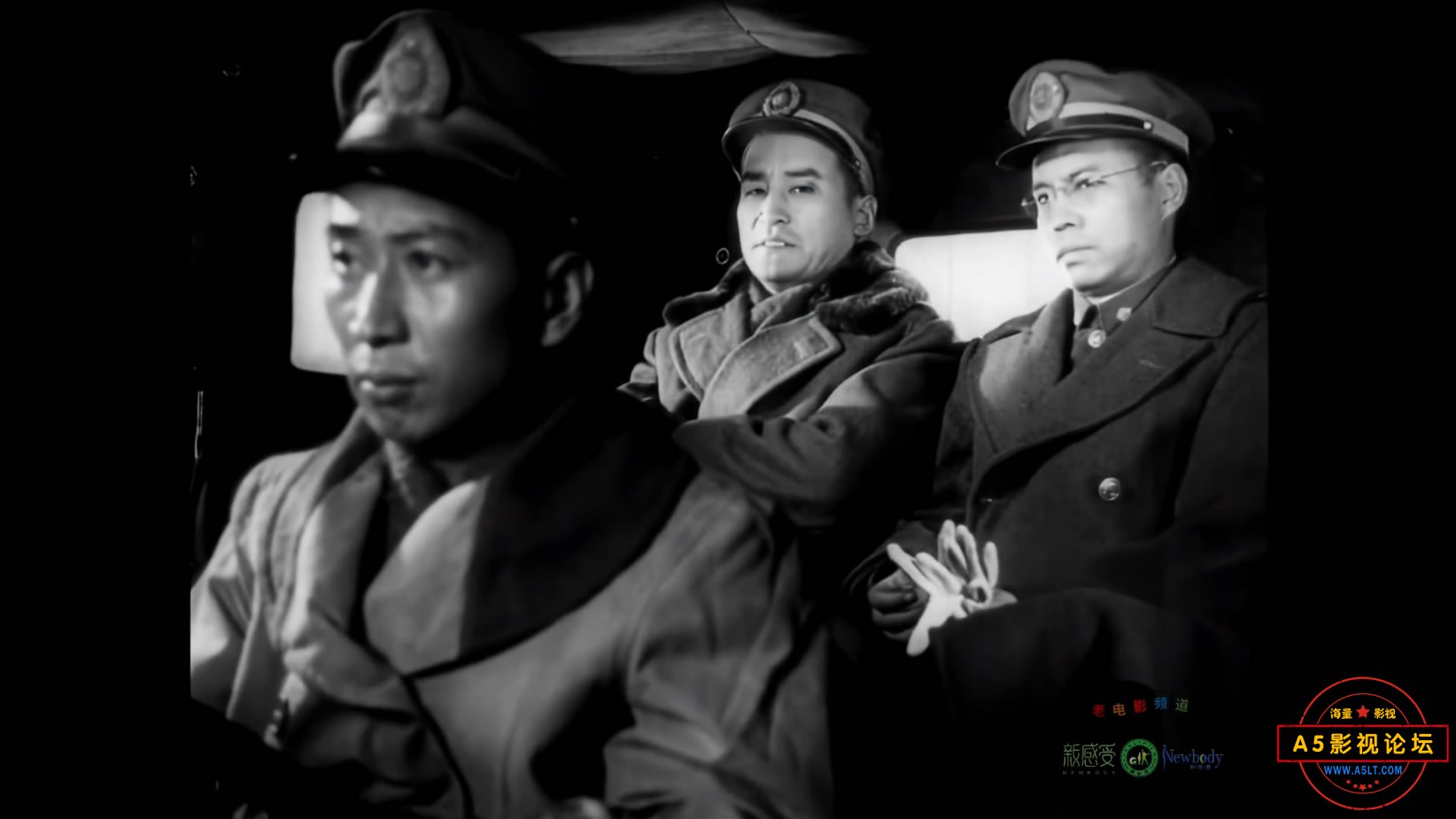 《南征北战》（上影1952）W[01_00_45][20221205-200933-5].JPG