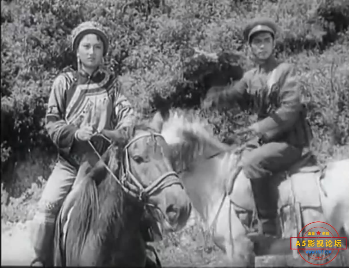 《神秘的旅伴》（长影1955）[01_25_30][20221206-075031-3].JPG