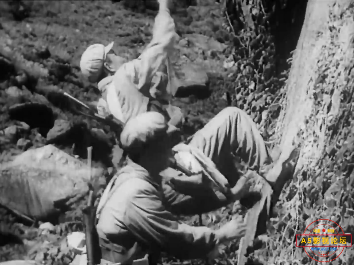 《智取华山》（北影1954）W[01_03_15][20221207-154654-1].JPG