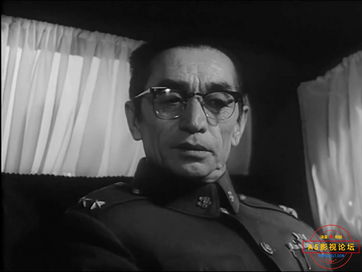 《济南战役》（长影1979）W[00_08_00][20221207-184005-3].JPG