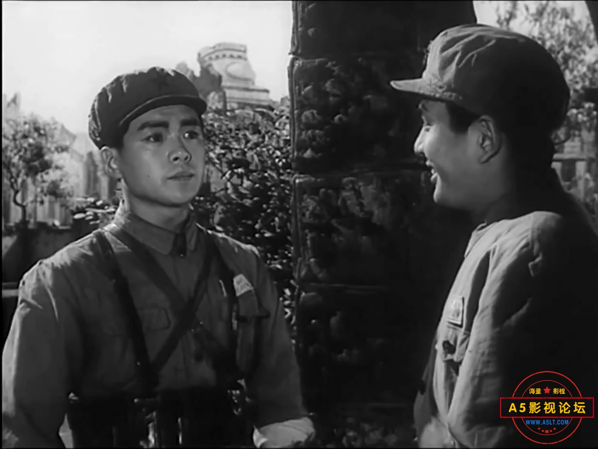 《济南战役》（长影1979）W[00_55_26][20221207-184425-4].JPG