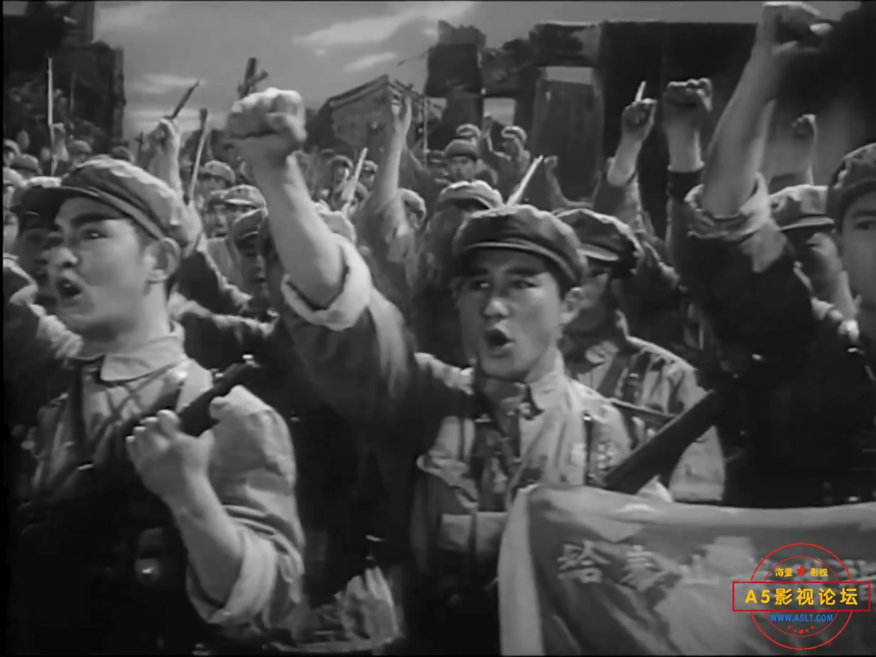 《济南战役》（长影1979）W[01_10_54][20221207-184443-5].JPG