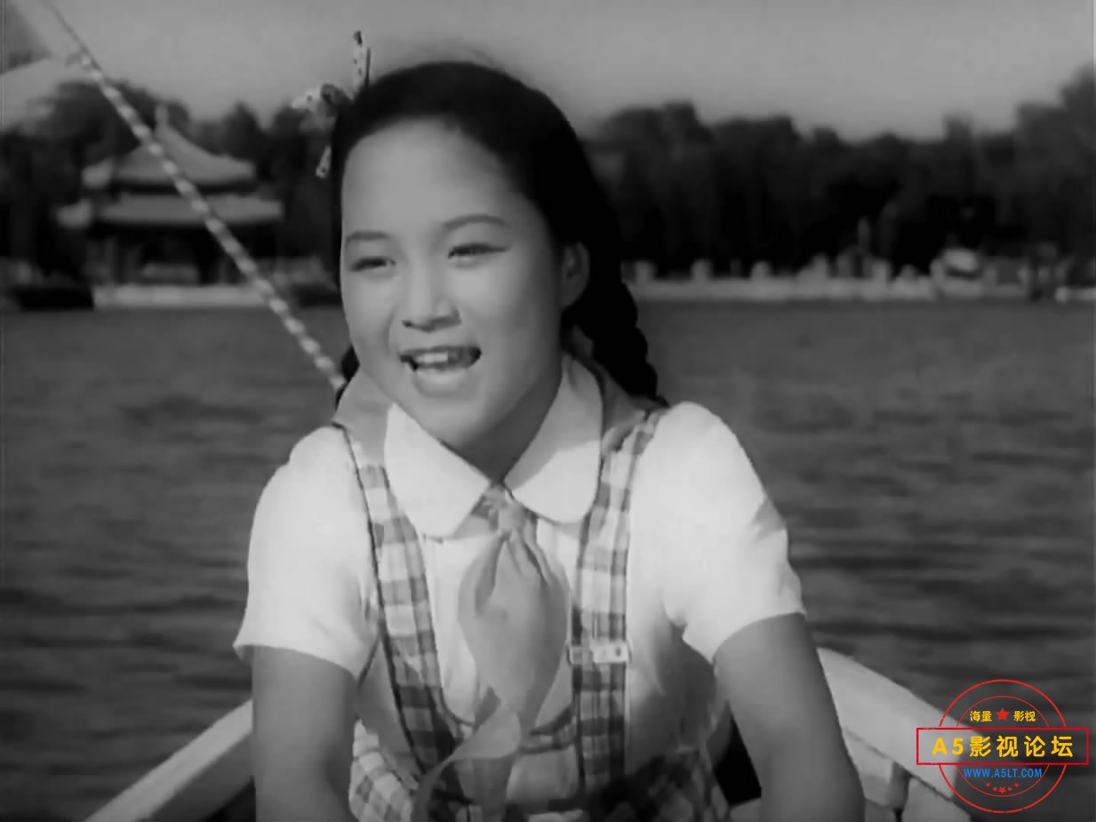 《祖国的花朵》（长影1955）[00_53_11][20221207-192930-8].JPG
