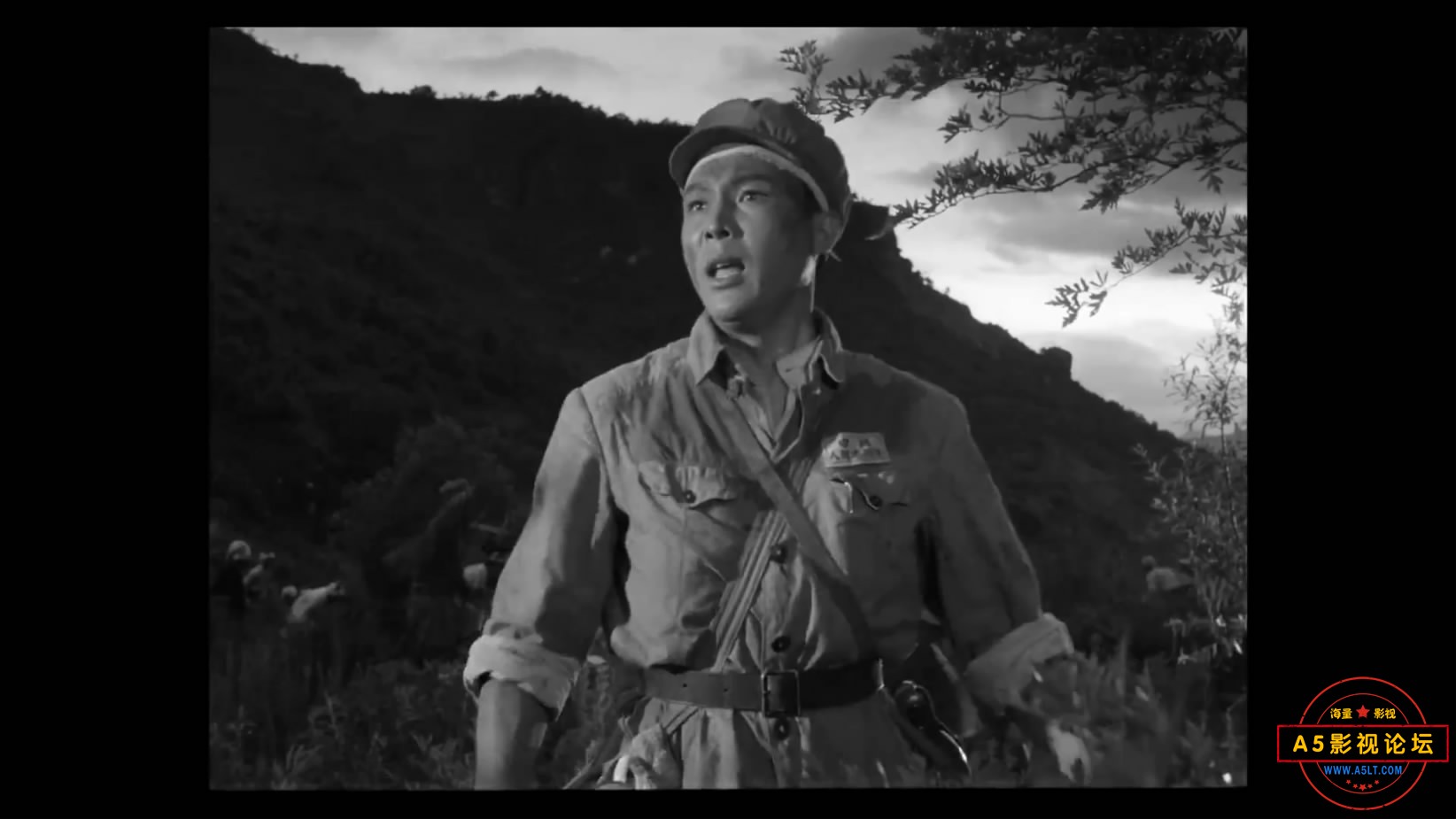 《英雄儿女》（长影1964）W[00_05_02][20221209-152032-2].JPG