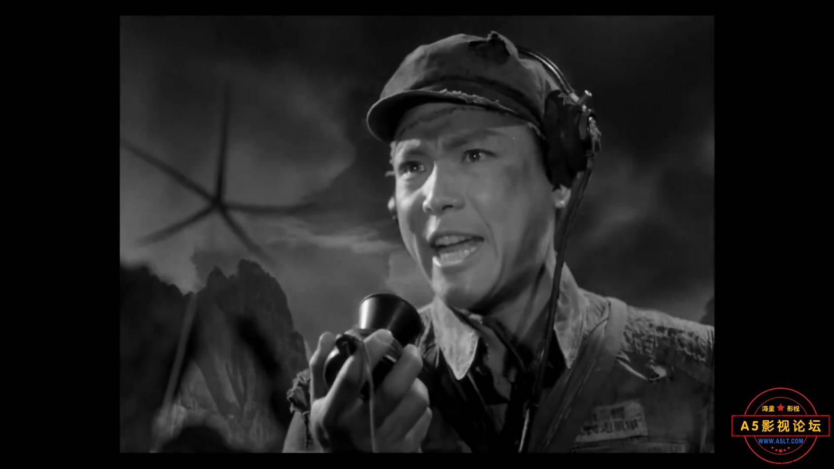 《英雄儿女》（长影1964）W[00_23_40][20221209-152243-6].JPG
