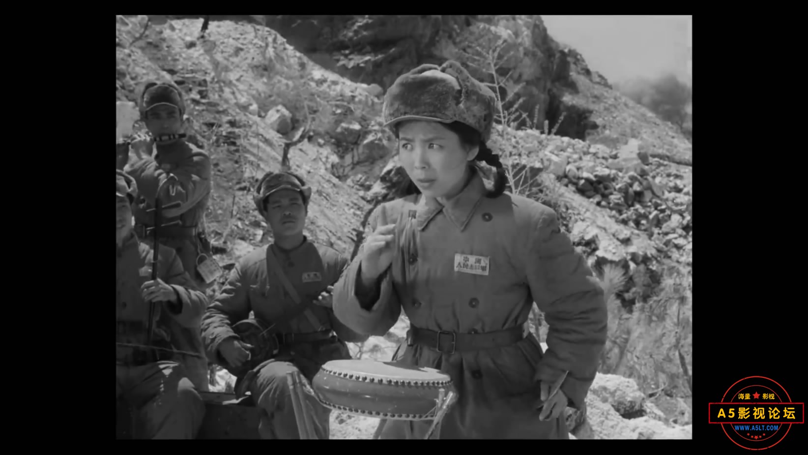 《英雄儿女》（长影1964）W[01_16_39][20221209-152451-5].JPG