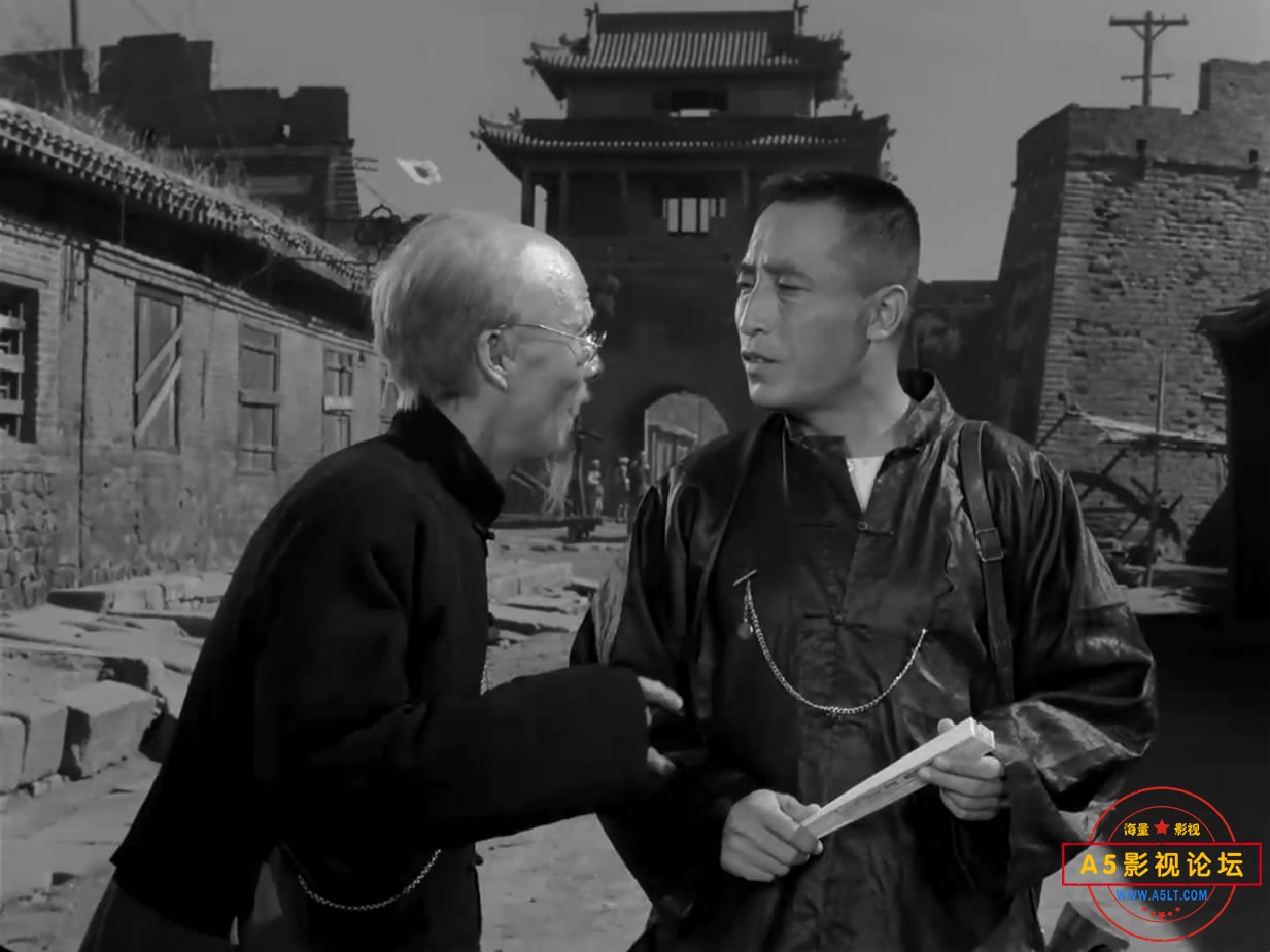 《三进山城》（长影1965）W[00_25_54][20221210-103852-5].JPG