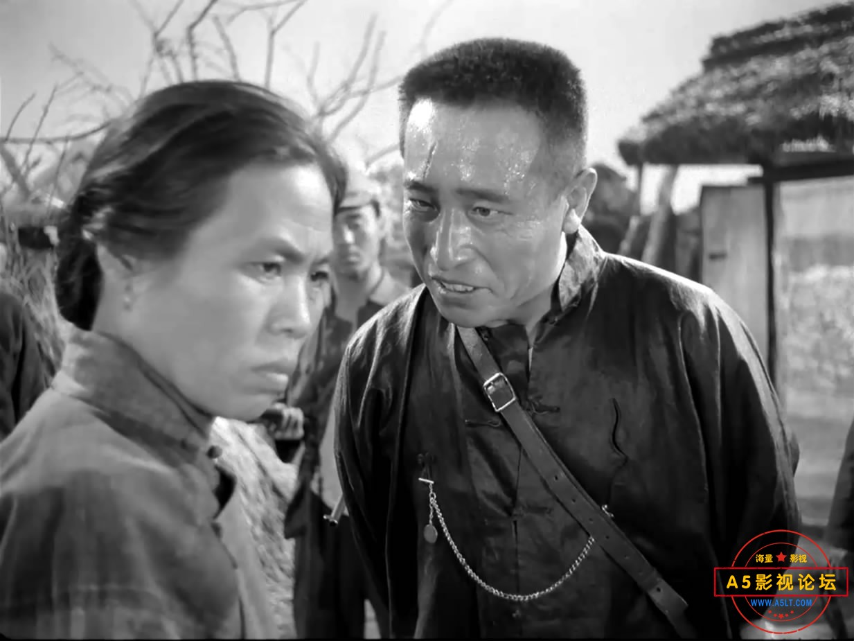 《三进山城》（长影1965）W[01_08_28][20221210-103932-9].JPG