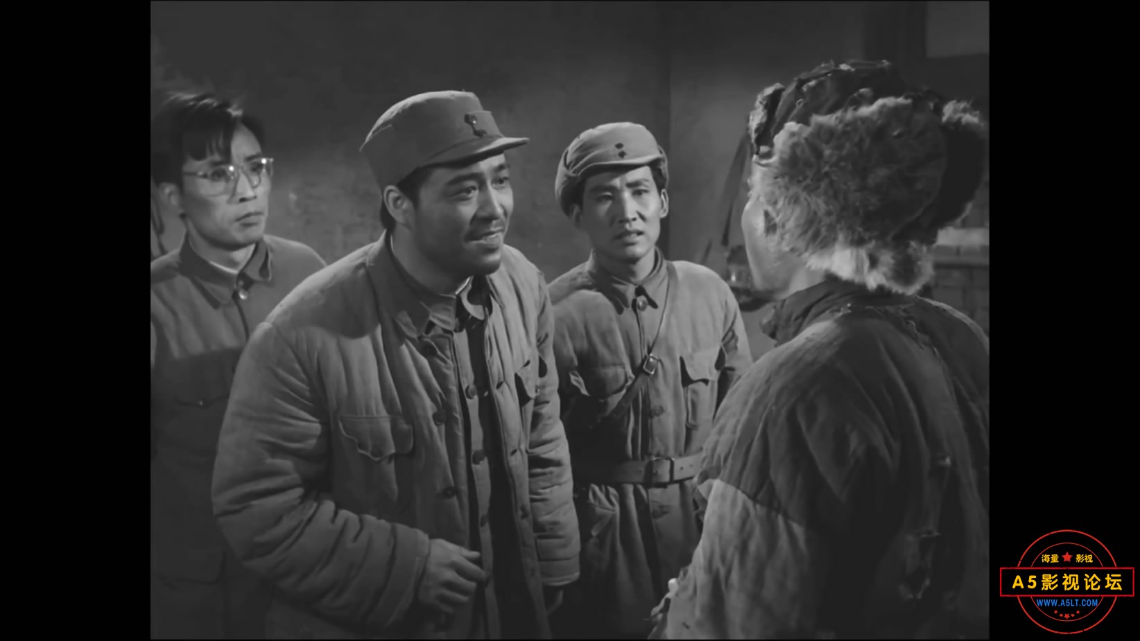 《暴风骤雨》（北影1961）W[00_24_34][20221210-175355-5].JPG