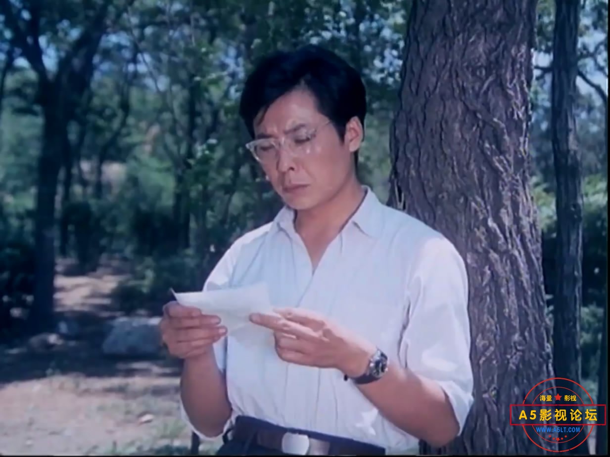 《明天回答你》（长影1981）[00_50_31][20221213-205447-2].JPG