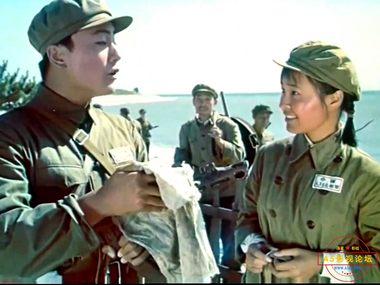 《碧海红波》（西影1975）W[00_11_17][20221215-114737-6].JPG