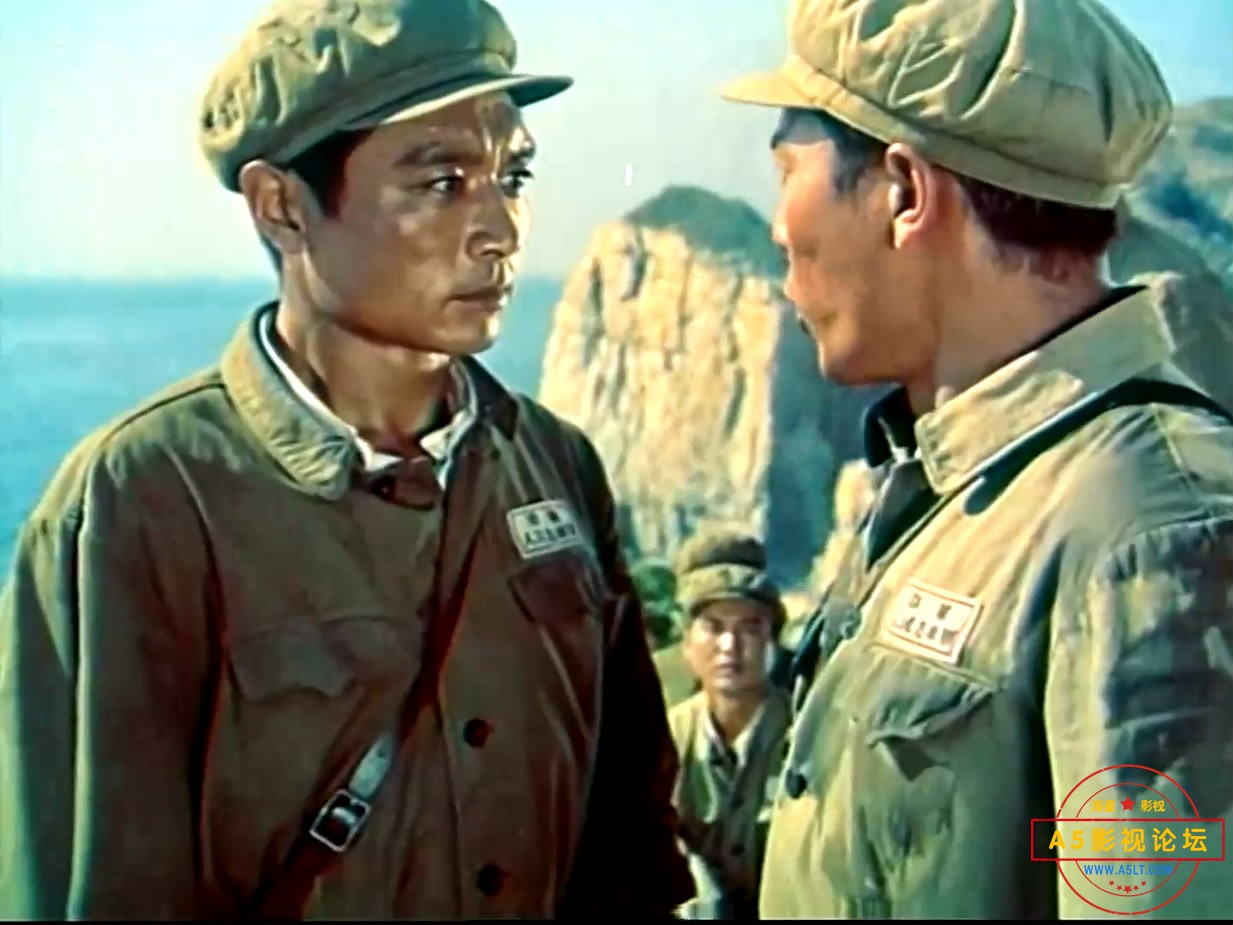 《碧海红波》（西影1975）W[00_36_48][20221215-114908-0].JPG
