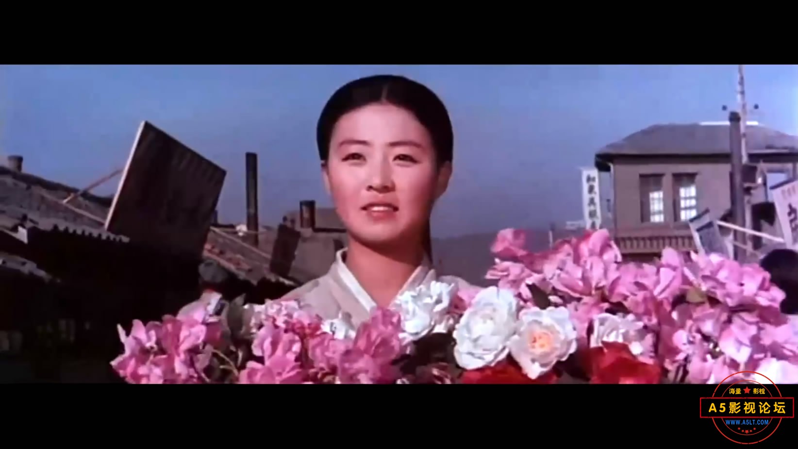 卖花姑娘[02_04_50][20221215-184345-8].JPG