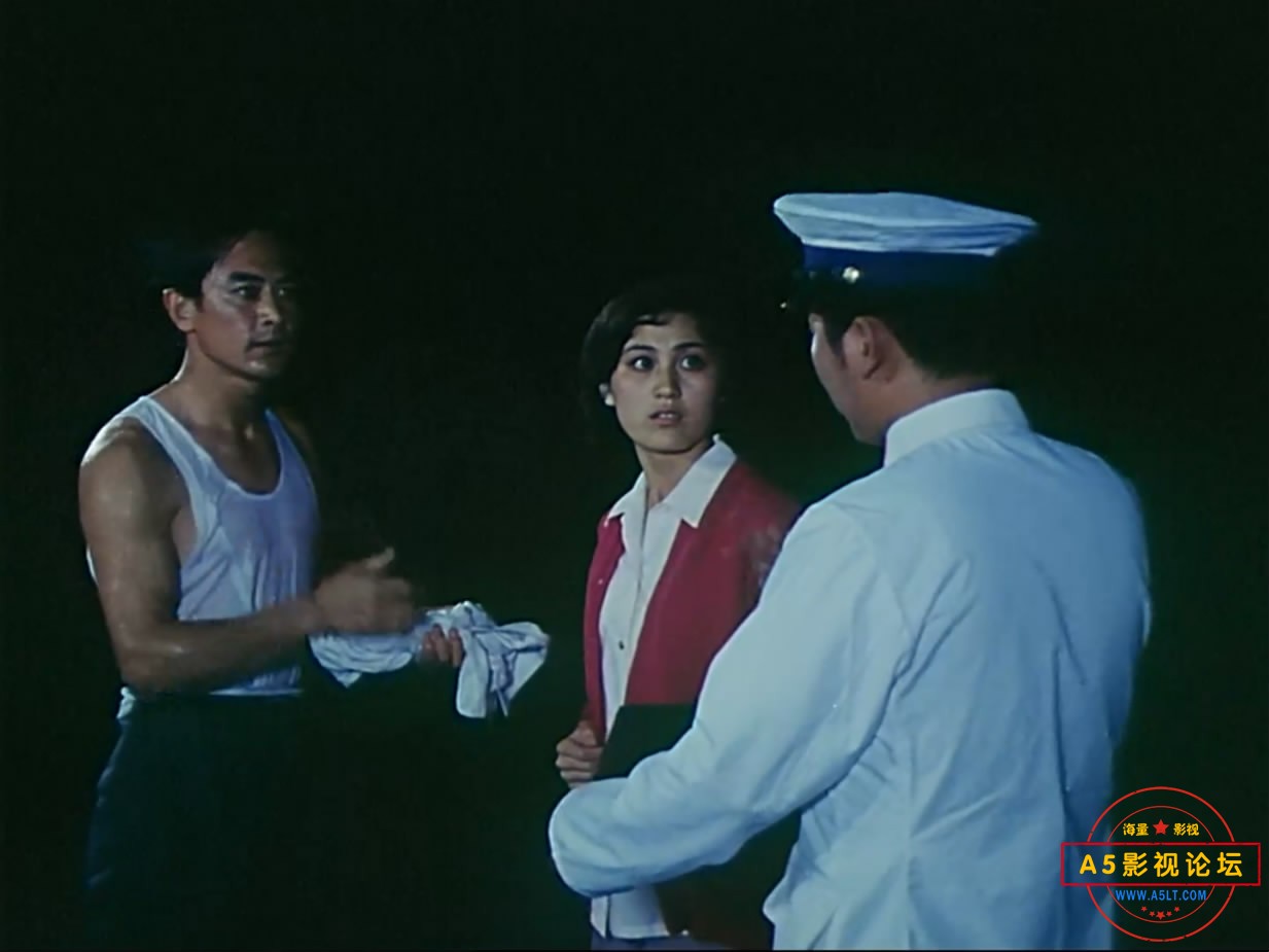 《不是为了爱情》（峨影1980[00_05_49][20221217-054910-3].JPG