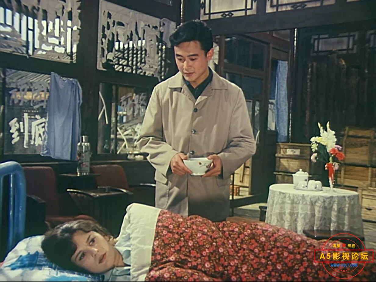 《不是为了爱情》（峨影1980[00_23_59][20221217-055011-7].JPG