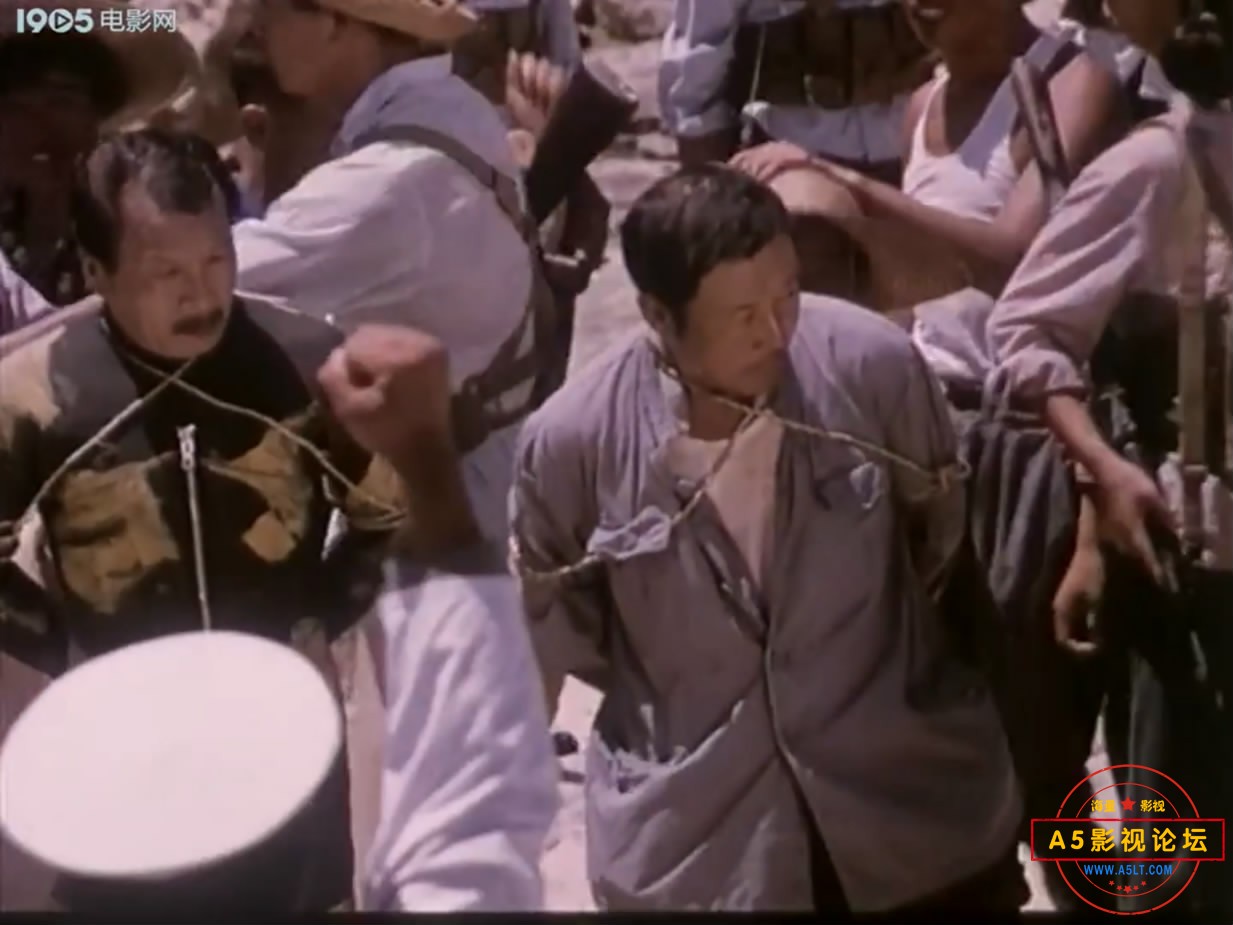 《风云岛》（长影1977）[电[01_27_58][20221221-112313-2].JPG